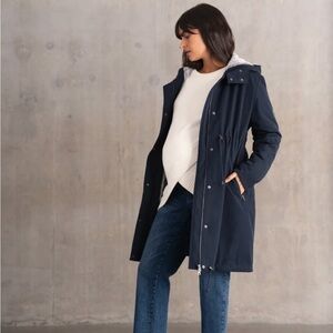 NWT size 8 Seraphine Maternity & Nursing winter coat with hood.